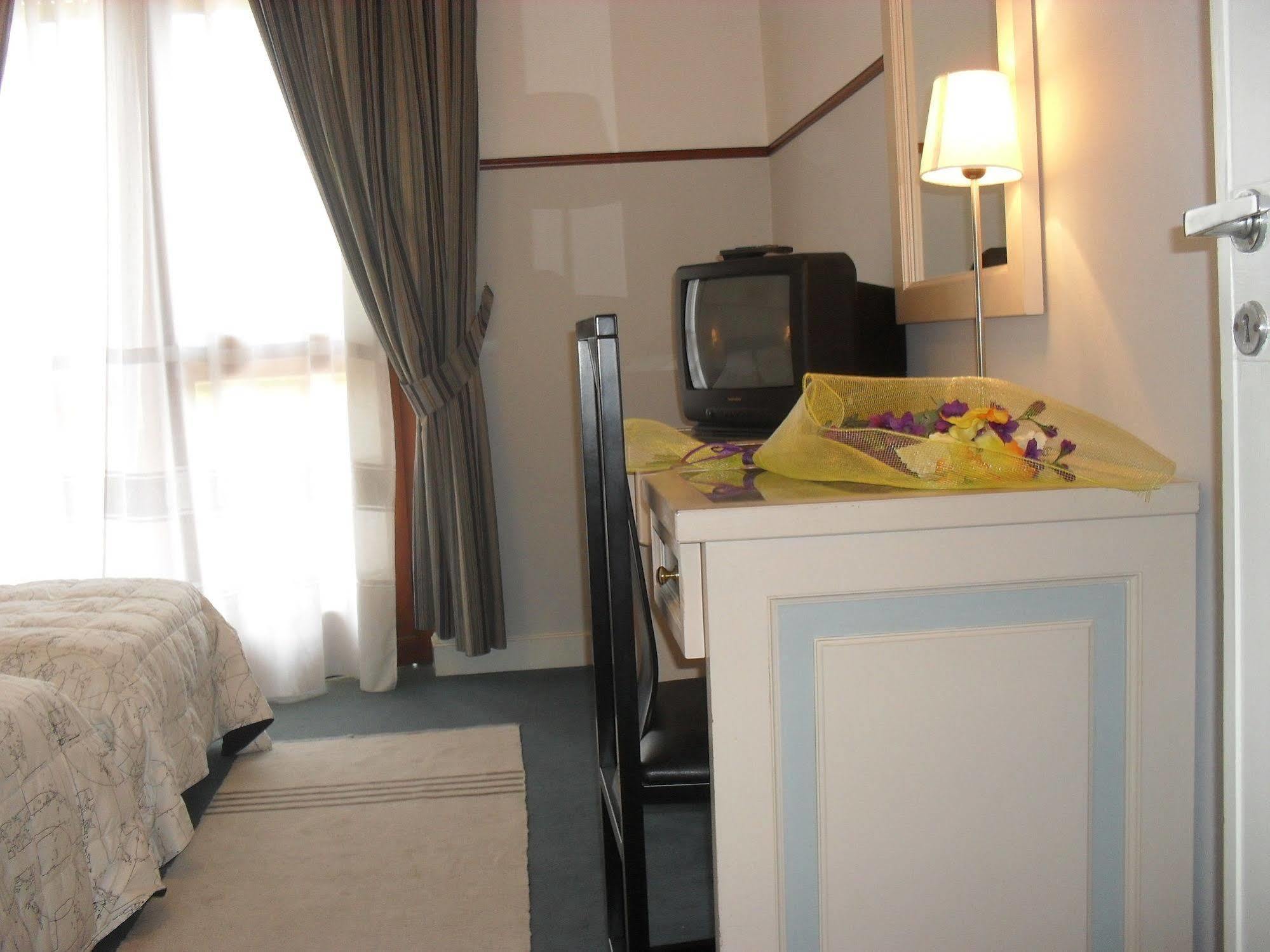 Hotel Parco Della Fonte Vallio Terme Ngoại thất bức ảnh